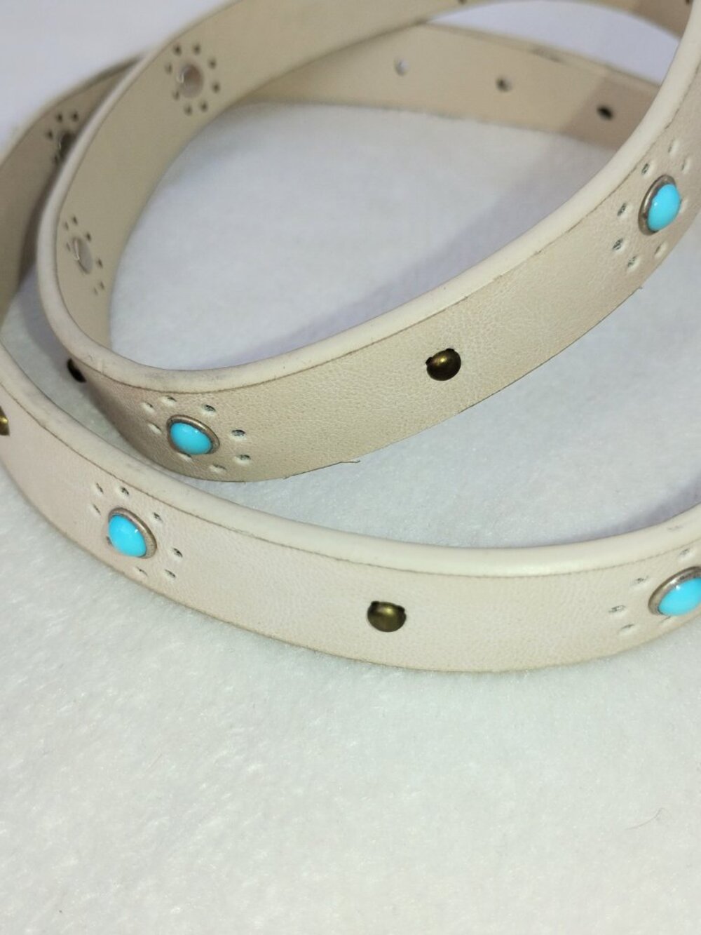 2 Lot Women's S Belts Olive Drab Studded & Bone Faux Turquoise Belt accessory - Picture 5 of 16